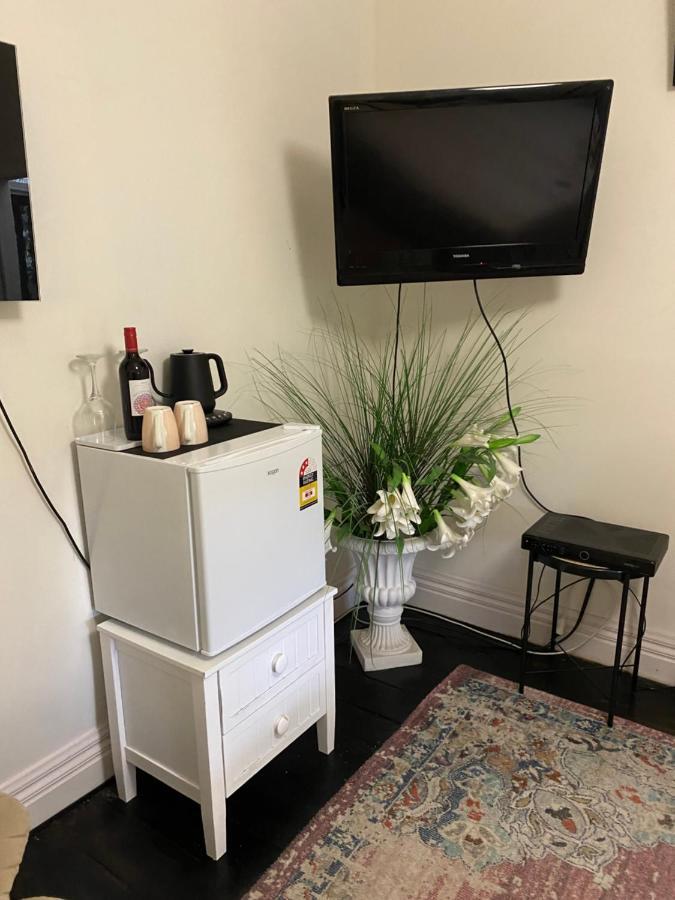 Lovely Older Home Melbourne Ngoại thất bức ảnh